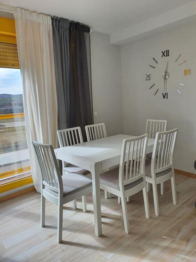 Apartamento Nuevo, Accesible Y Con Piscina !!! Leilighet Salamanca Eksteriør bilde